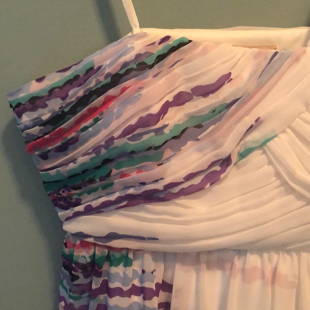 BCBG DRESS - Picture 2 of 3